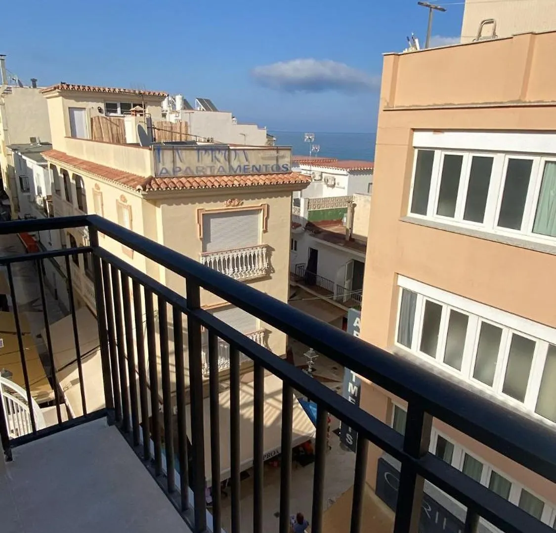 アパート Suite Playa Carihuela Apartamentos トレモリノス